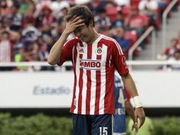 Erick 'Cubo' Torres lamenta una falla durante el partido. REUTERS  /