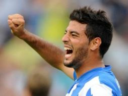 Pese a no anotar en el partido, el mexicano es el goleador del equipo con diez tantos. ESPECIAL  /