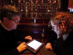 La seguridad y la  comodidad estarán entre los factores que harán que la gente se decida a usar  los gadgest para pagar. ARCHIVO  /