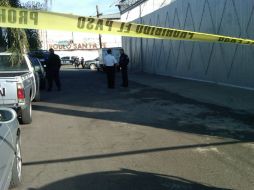 La granada fue trasladada a las instalaciones de la Policía estatal para desmantelarla.  /