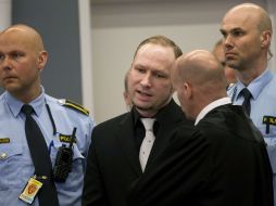 El juicio del Breivik, que se prevé dure unas 10 semanas, gira en torno a la cuestión de su salud mental. AFP  /