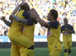 Christian Benitez festeja el gol con el que el América venció 3-2 al Puebla. NOTIMEX  /