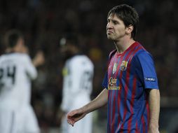 Lionel Messi luce con cara de molestía luego de la eliminación del Barcelona por el Chelsea en la Champions. AP  /