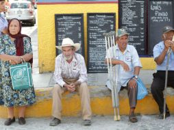 Para 2012 se destinaron 200 MDP para pensiones, presupuesto que no cubre las necesidades para la población de la tercera edad.ARCHIVO  /