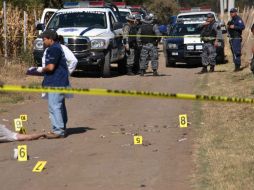 Personal del IJCF levantó del lugar dos casquillos de bala, uno del calibre 9 milímetros y 38 súper. ARCHIVO  /