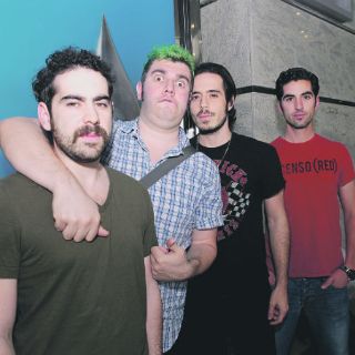 PXNDX se aferra a la ironía y el desamor