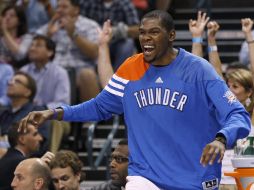 Kevin Durant gana la carrera a Bryant por muy poco. AP  /