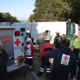 Reduce SCT peso permitido a vehículos de doble remolque