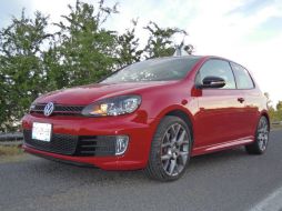 Listo para la acción. El GTI es un deportivo muy emocionante.  /