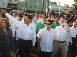 Ramiro se sumó a la marcha de sindicatos con motiovo del Día del Trabajo. ESPECIAL  /