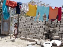 La noche del jueves Guadalupe Preciado regresó a su casa, donde la esperaban sus seis hijas tras ocho días de detención.  /