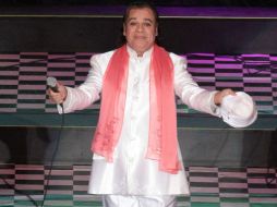 El cantante se presenta en Puebla con motivo del 150 Aniversario de la Batalla del 5 de Mayo. ARCHIVO  /