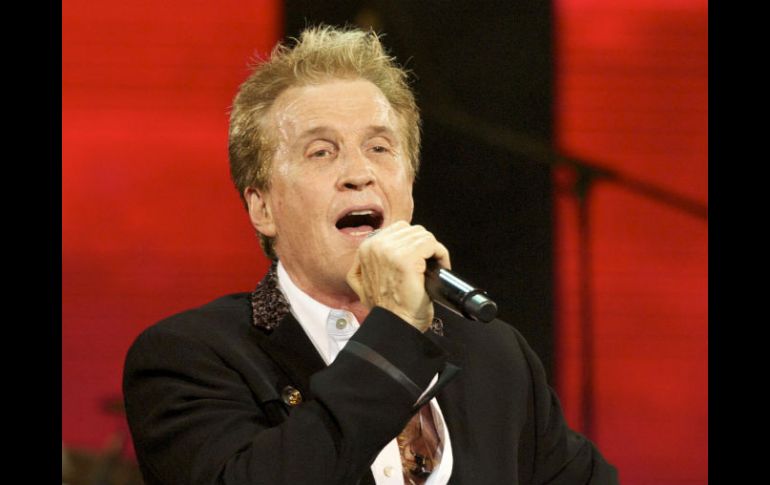 Emmanuel recordó que a Alejandro Fernández le costó mucho trabajo y ahora es un exponente maravilloso de la música mexicana. NOTIMEX  /