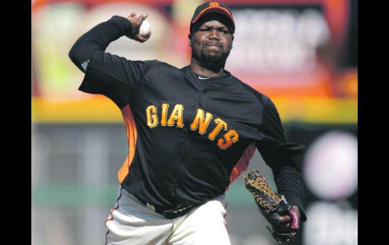 OTRA VEZ.- Por la suspensión, Guillermo Mota deberá esperar hasta finales de la temporada para reaparecer.  /