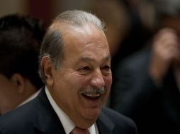 Carlos Slim ha estudiado en el pasado adquisiciones en Italia, Polonia y Serbia. ARCHIVO  /