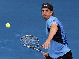 Igor Andreev facilitó el pase a los octavos de final de Monfils. EFE  /