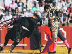 El matador sevillano José Antonio Morante Camacho alternará con Cayetano y con el mexicano Juan Pablo Sánchez. ESPECIAL  /