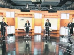 Los candidatos se quejaron del formato del primer debate; lamentaron el escaso tiempo entre cada intervención.EL UNIVERSAL  /