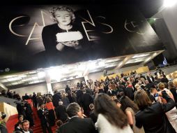 Los jóvenes cineastas gozan de un acompañamiento personalizado que les abre las puertas del festival. EFE  /