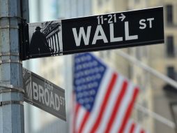 Facebook cerró apenas en 23 centavos por encima de su cotización de OPI de 38 dólares. ARCHIVO  /