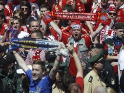 Estiman que unos 25 mil hinchas del Chelsea viajaron a Munich, pero reconocen que son minoría. AP  /