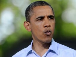 Obama viaja con su esposa Michelle a la cumbre de la OTAN, que tendrá lugar mañana y el lunes. EFE  /