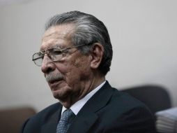 Ríos Montt es acusado de ordenar las muertes de al menos mil 700 indígenas durante una ofensiva gubernamental. REUTERS  /