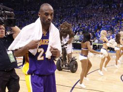 Kobe Bryant y los Lakers de Los Ángeles quedaron fuera de los playoffs de la NBA. REUTERS  /