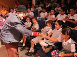 El show del clown Alberto Stanley, en el teatro Jaime Torres Bodet.  /