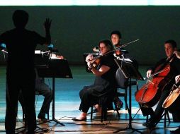 Al final del concierto, el grupo y el director fueron aplaudidos de pie por los asistentes del Teatro Degollado  /