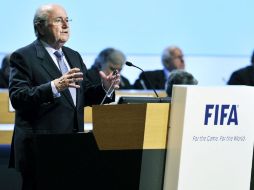Es un día histórico afirmó Blatter, Después de que se aprobara el primer paquete de reformas. EFE  /