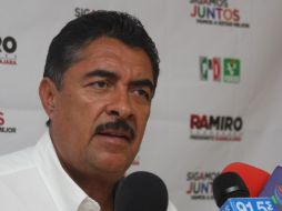 El candidato priista añadió que trabajará por la recuperación de espacios públicos para la convivencia familiar.  /