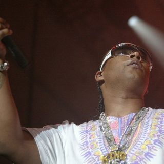 Recibe Don Omar abucheos e insultos por su falta de profesionalismo