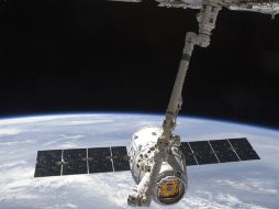 La cápsula Dragón puede transportar hasta seis toneladas de carga al espacio. REUTERS  /