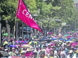 Integrantes de la CNTE se manifiestan en el Distrito Federal en contra de la aplicación de la Evaluación Universal. EL UNIVERSAL  /