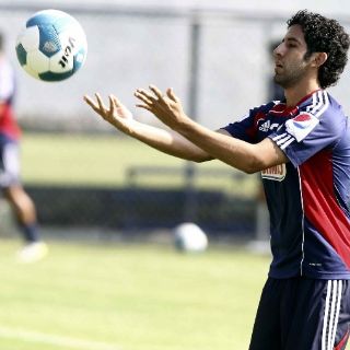 “Chore” Mejía ya no se presentó con Chivas