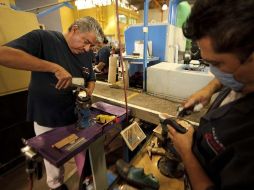 Las instituciones bancarias no tienen ningún incentivo para cuidar a quién están otorgando estos créditos. ARCHIVO  /