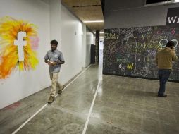 Hasta ahora, Facebook es parte de la segunda oleada de compañías web. ARCHIVO  /