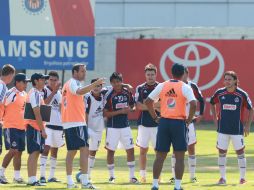 Vergara aseguró que Chivas mejorará gracias a la innovación y disciplina que se ha tenido en las prácticas con Van't Schip. ARCHIVO  /