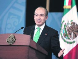 El Presidente anunció la cumbre del Grupo de los 20, a efectuarse la próxima semana en Los Cabos. EFE  /