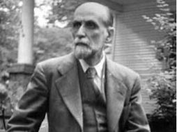 Juan Carlos de Lara abogó por seguir investigando la vida y obra del poeta como una forma de potenciar al nobel. ESPECIAL  /