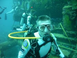 El equipo de la NASA que permanece sumergido en una base subacuática ubicada en Cayo Largo, al sur de Florida. EFE  /