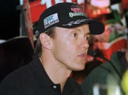 El mexicano logró el podio al mando de un Aston Martin Vantag. ARCHIVO  /