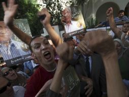 Partidarios de Ahmed Shafik celebran el supuesto triunfo de su candidato. REUTERS  /