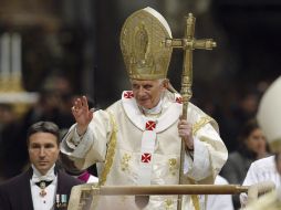 Benedicto XVI convocó hoy a cinco cardenales de experiencia para consultarles como afrontar los ''vatileaks''. ARCHIVO  /