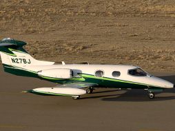 Dos personas fallecieron este sábado al estrellarse la avioneta ultraligera en la que viajaban. ARCHIVO  /