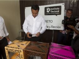 El candidato monitoreará la elección desde el comité directivo municipal del PRI.  /