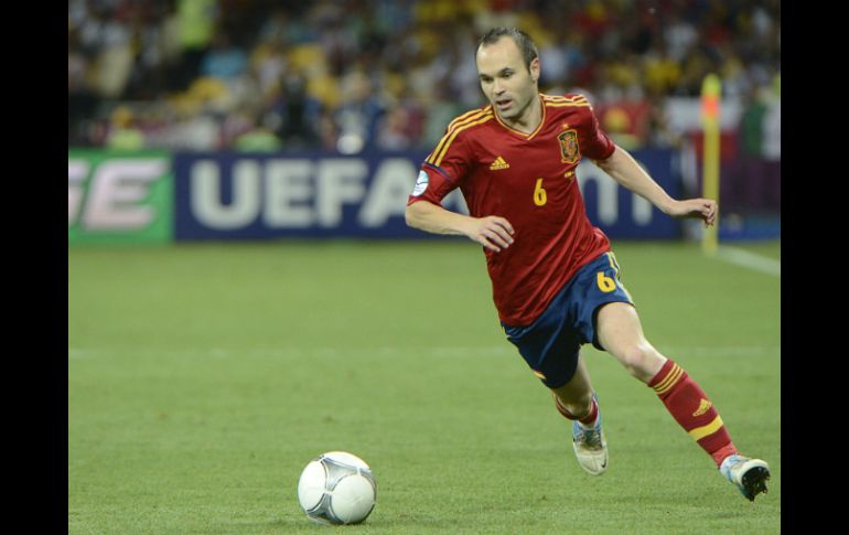 El centrocampista también fue elegido como el mejor del partido de ayer ante Italia. ARCHIVO  /