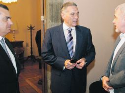 Juan Covarrubias, vicepresidente de la Coparmex, exige que de ser necesario se recuenten todos los votos, para dar certidumbre.  /