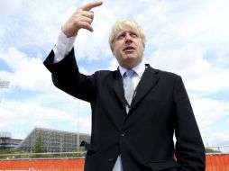 El alcalde de Londres, Boris Johnson, durante su visita a la villa olímpica de Stratford, al este de Londres, Reino Unido. EFE  /